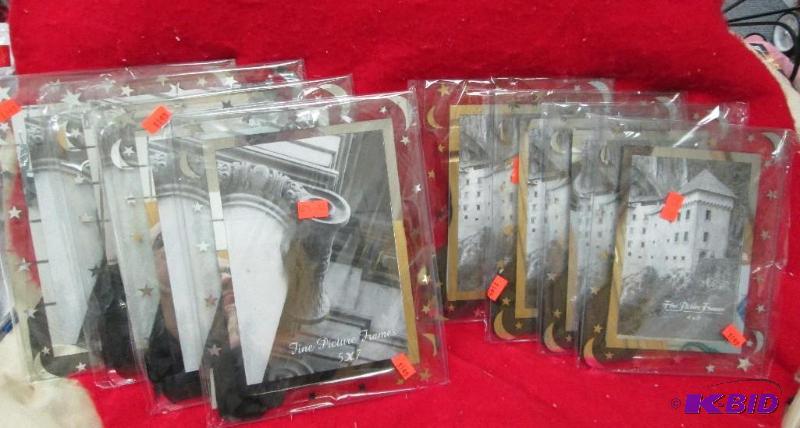 4- Fine picture frames 5X7 and 4- fine pictur...
