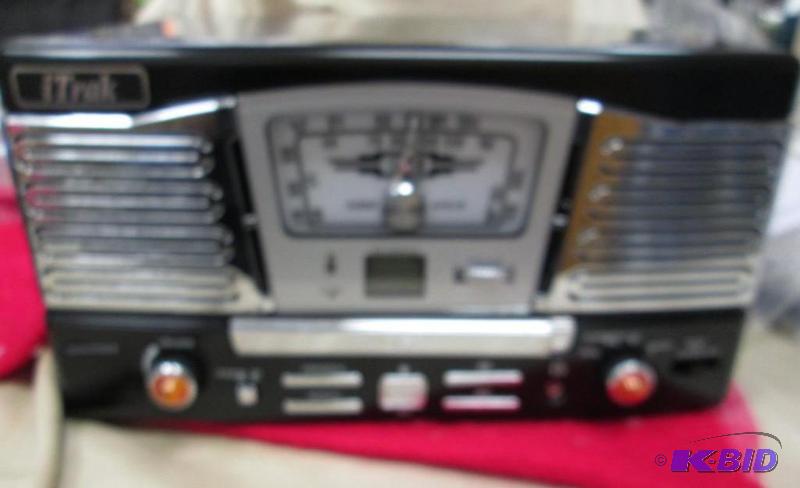 I Trak Encore Technology Turntable music syst...