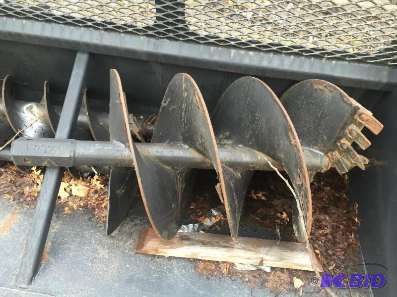 lot 5 image: Bobcat Auger - 24 inch diameter...