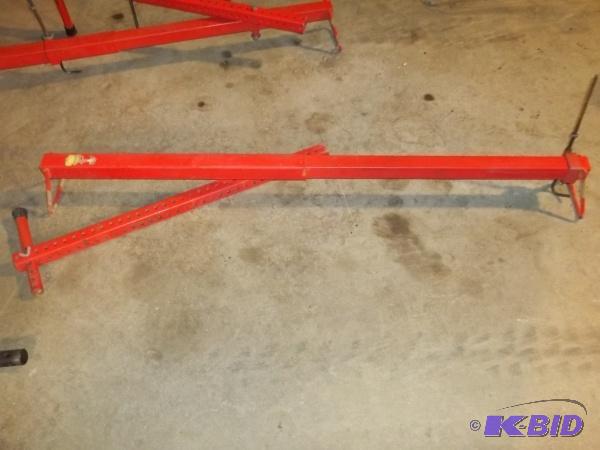 lot 12 image: Engine support fixture....