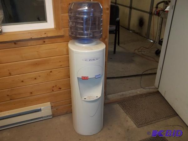lot 33 image: Pioneer water cooler. Cold only, hot doesnt ...