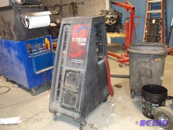 lot 6 image: T-Tech transmission fluid exchange machine, w...