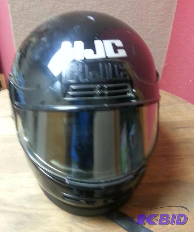 lot 18 image: Helmet as shown...