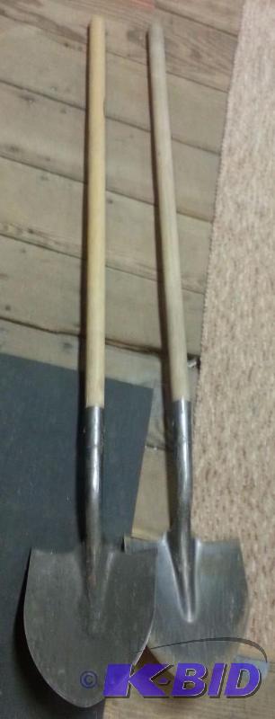 lot 34 image: Set of shovels as shown...