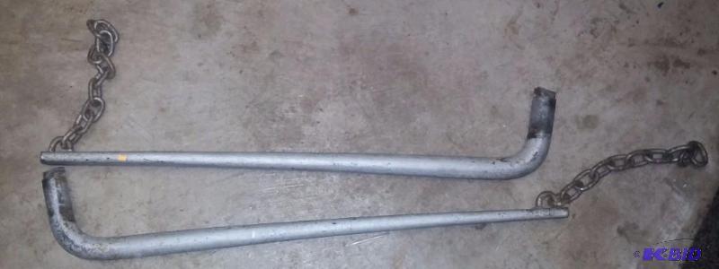 lot 16 image: Set of Distribution bars...