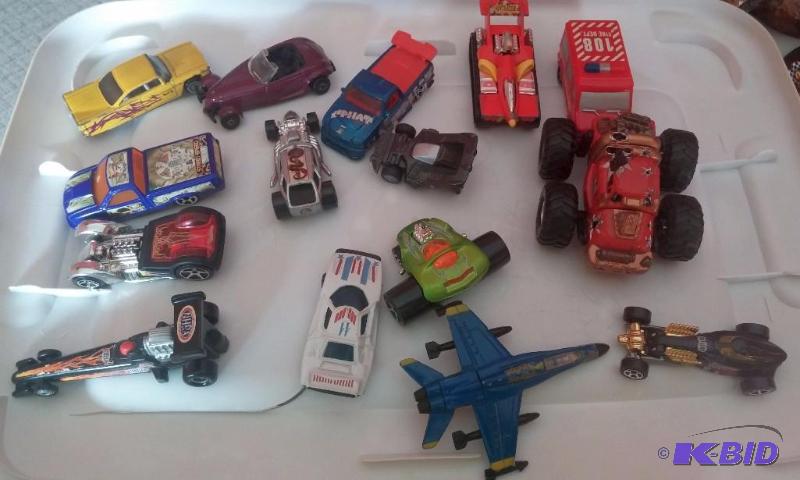 Match BoxHot Wheel Cars as Shown, great Mix...
