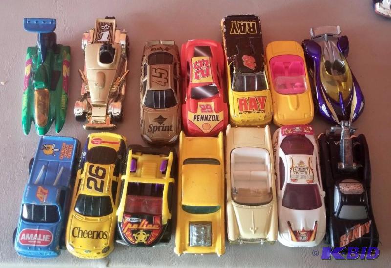 Match BoxHot Wheel Cars as Shown, great Mix...