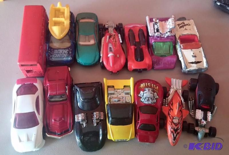 Match BoxHot Wheel Cars as Shown, great Mix...
