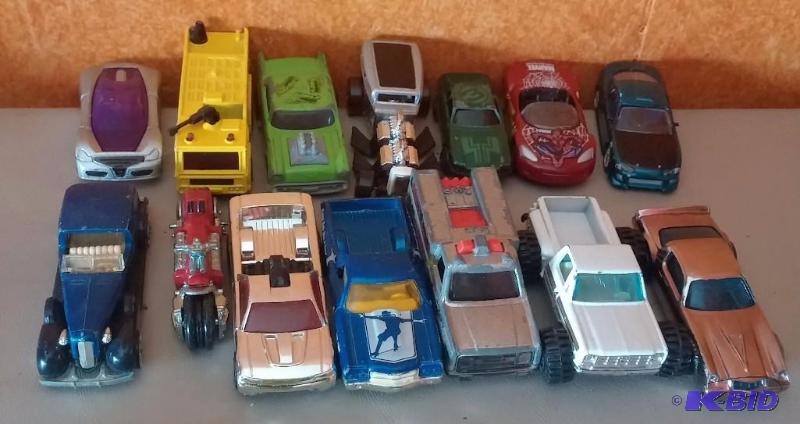Match BoxHot Wheel Cars as Shown, great Mix...