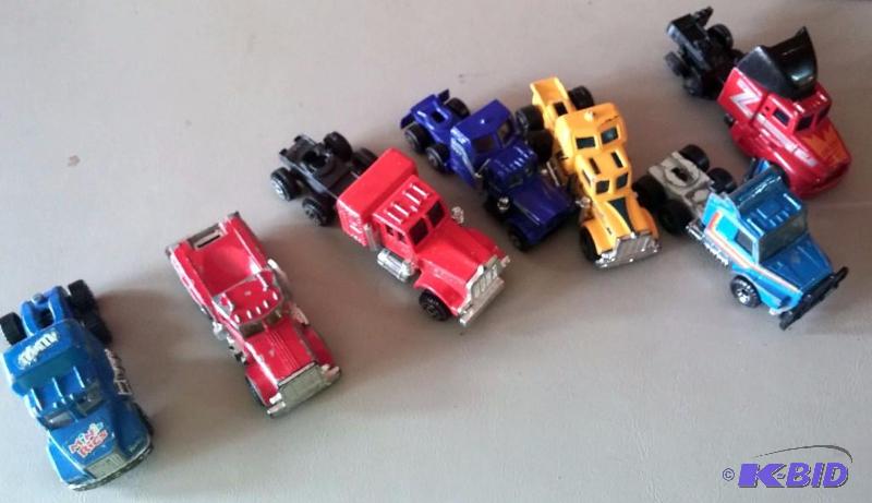 Match BoxHot Wheel Cars as Shown, great Mix...