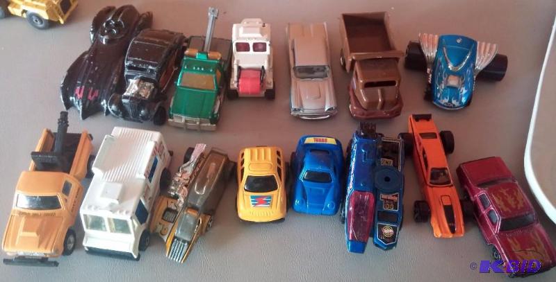 Match BoxHot Wheel Cars as Shown, great Mix...