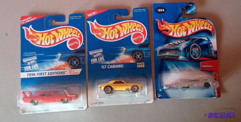 Match BoxHot Wheel Cars as Shown, great Mix...