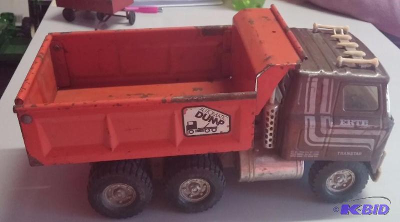 Vintage ERTL automatic dump pressed steel dum...