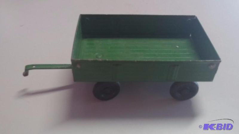Vintage Ertl green Hay Wagon...