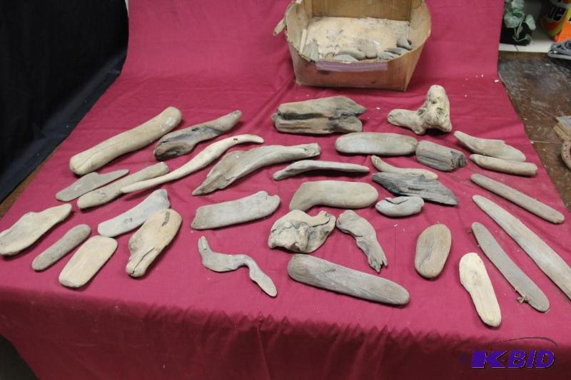 lot 145 image: Large Assortment of Driftwood ...
