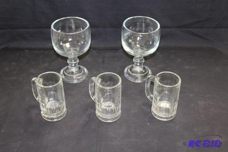 lot 148 image: Assorted Glassware ...