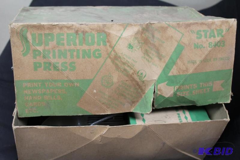 lot 152 image: Superior Star Printing Press with Supplies&nb...