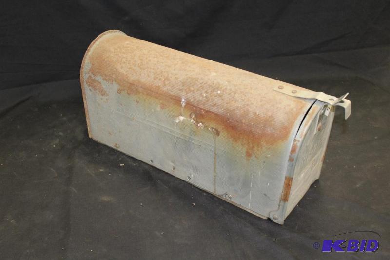 lot 167 image: Mailbox ...