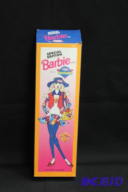 lot 17 image: 1992 Kraft Barbie Doll