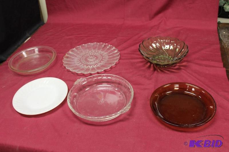 lot 183 image: Vintage Glasware ...