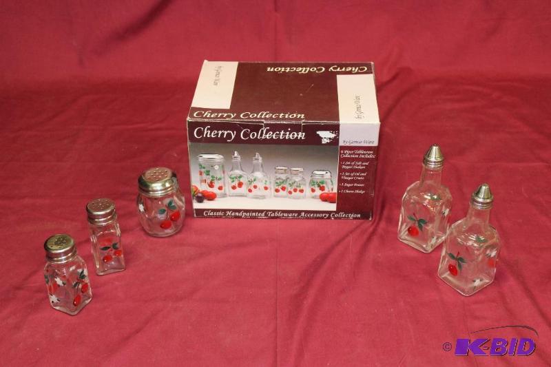 lot 203 image: Set of 5 Matching Glass Kitchenware Set ...