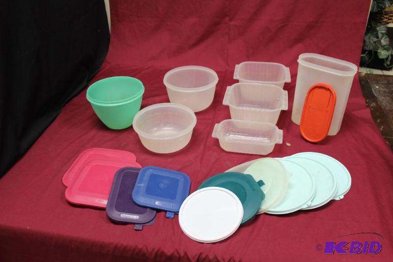 lot 258 image: All The Tupperware...