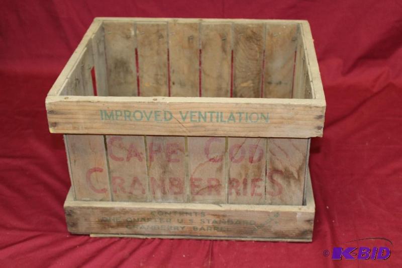 lot 73 image: Vintage Wooden Cape Cod Cranberries Box...