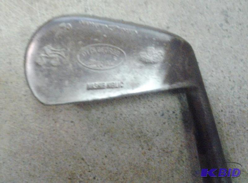 lot 40 image: Vintage Hickory Golf Club #4
