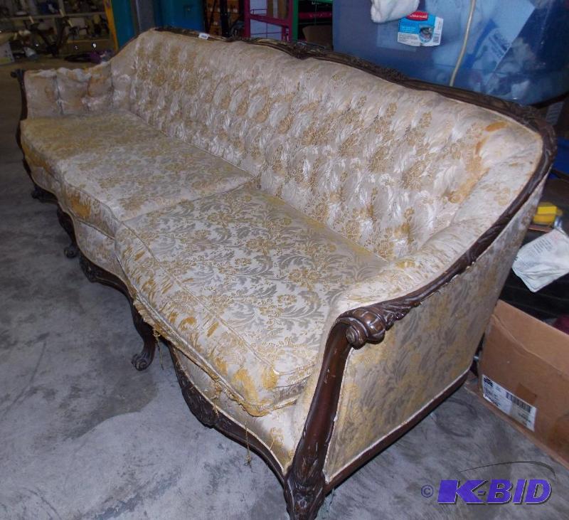 lot 56 image: Antique  Vintage French Sofa  - Hand Carved Walnut