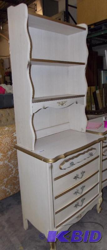 lot 60 image: Vintage French Provincial Small Dresser with Top Shelving Section
