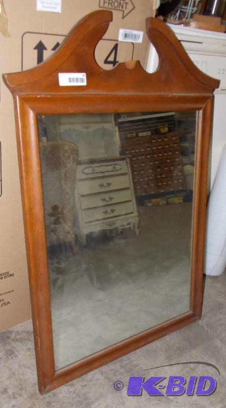 lot 81 image: Vintage Ethan Allen Wood Framed Mirror