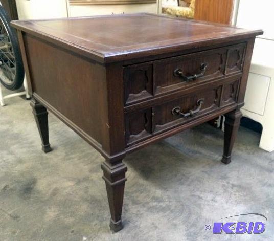 lot 93 image: Vintage Retro Wood End Table