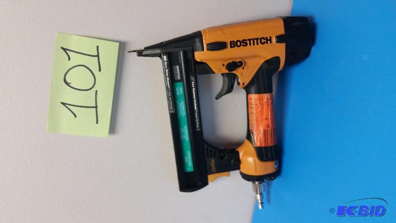 lot 101 image: BOSTITCH SX1838K 18-Gauge Narrow-Crown Stapler