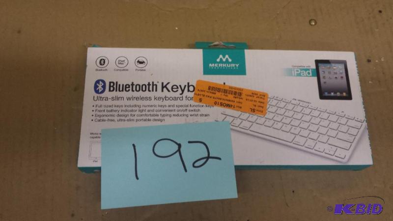 lot 192 image: Mercury Bluetooth Keyboard for Ipad