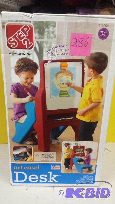 lot 286 image: Step2  Art Easel Desk