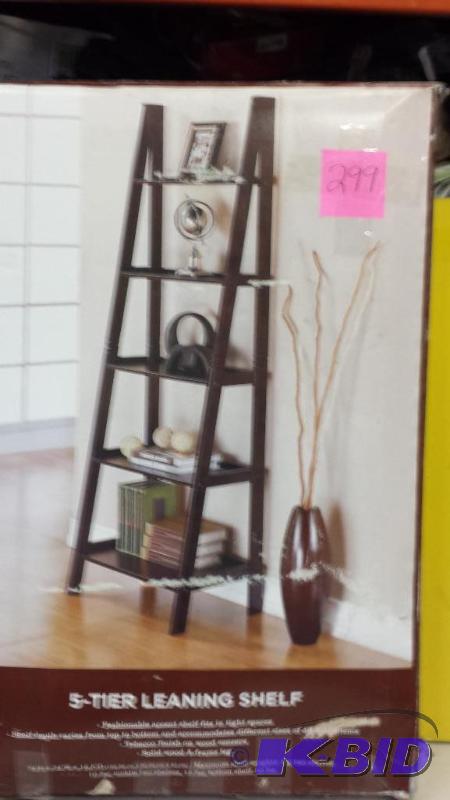 lot 299 image: 5 tier Shelf