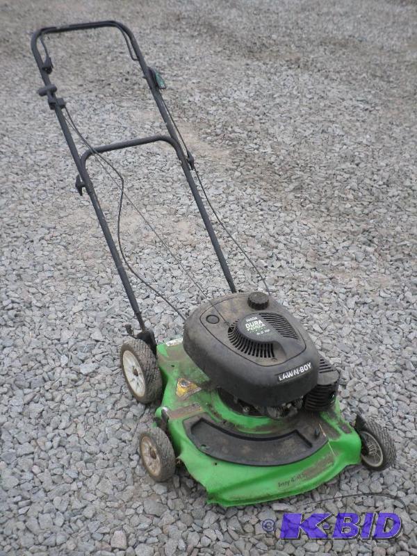 lot 24 image: Lawn Boy 6.5HP 21" Mower, Running Condit...