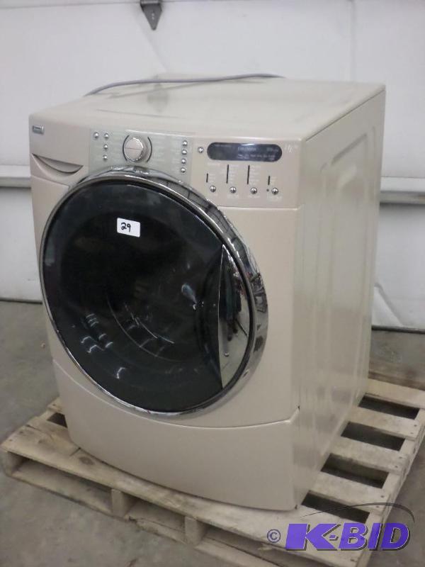 lot 29 image: Like New Kenmore Elite HE5T Front Load Washer...
