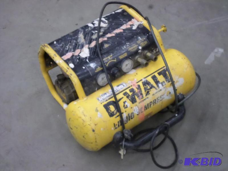 lot 57 image: DeWalt Emglow Air Compressor...