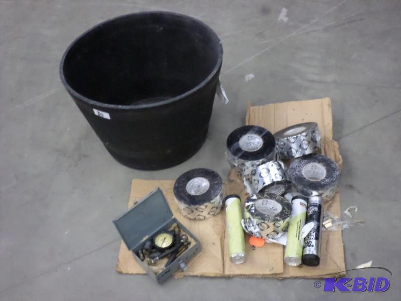 lot 80 image: Lot Of Compression Tester, Windows Install S...