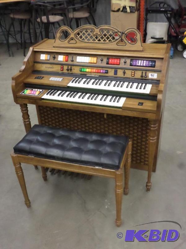 lot 95 image: Kimball Temptation Electric Organ With Bench...