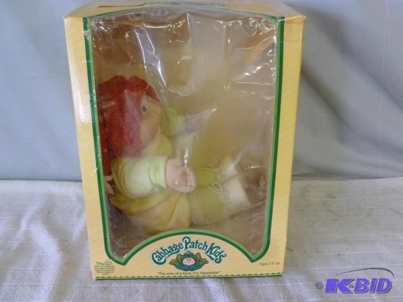lot 116 image: Collectible 1983 Coleco - Cabbage Patch Kids ...