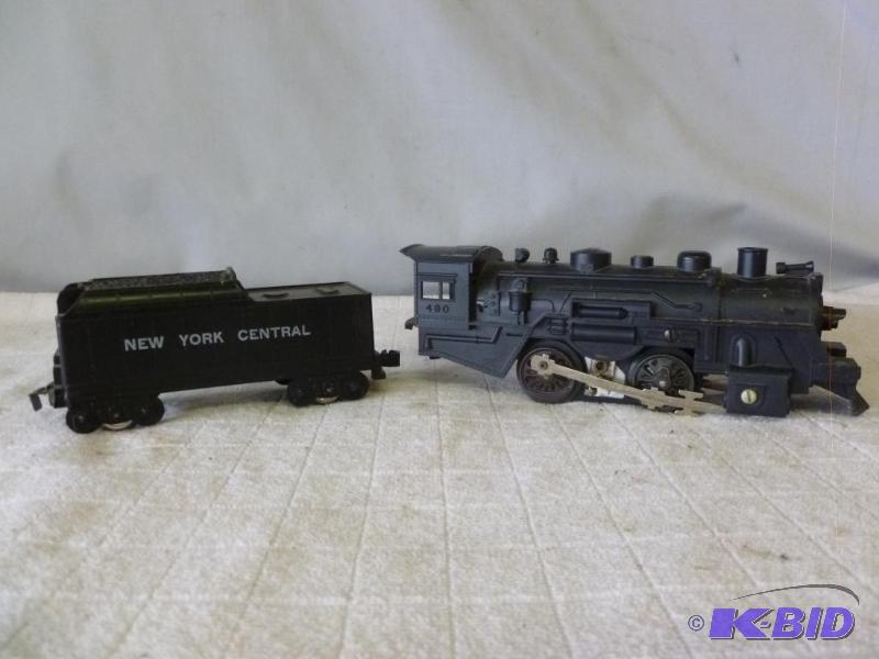 lot 149 image: Vintage Marx 027 locomotive for parts and New...