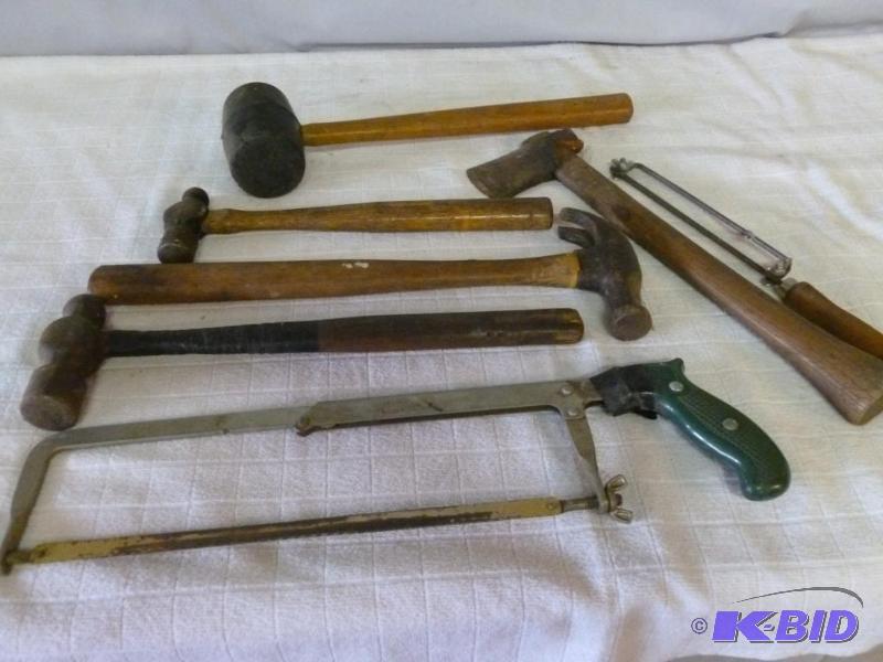 lot 28 image: Lot that includes ball hammers, rubber hammer...
