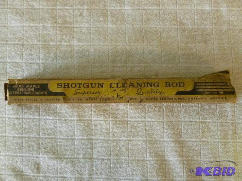 lot 43 image: Vintage Outers Laboratories maple shotgun cle...
