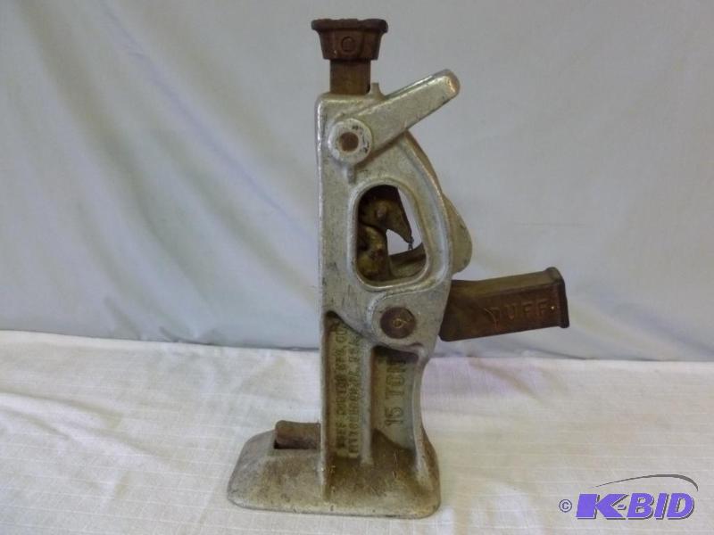 lot 5 image: Large Duff Norton Manufacturing Co. - Genuine...