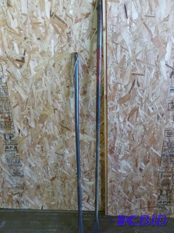 lot 60 image: Lot of two ice chisels, 53" and 64"...