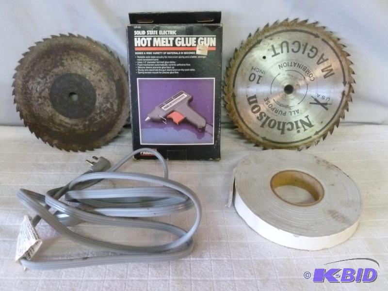 lot 70 image: This lot consist of a hot melt glue gun, two ...