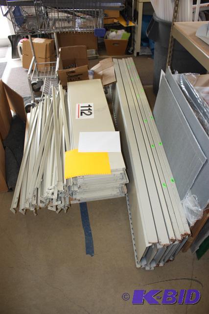 4 Adjustable shelf units