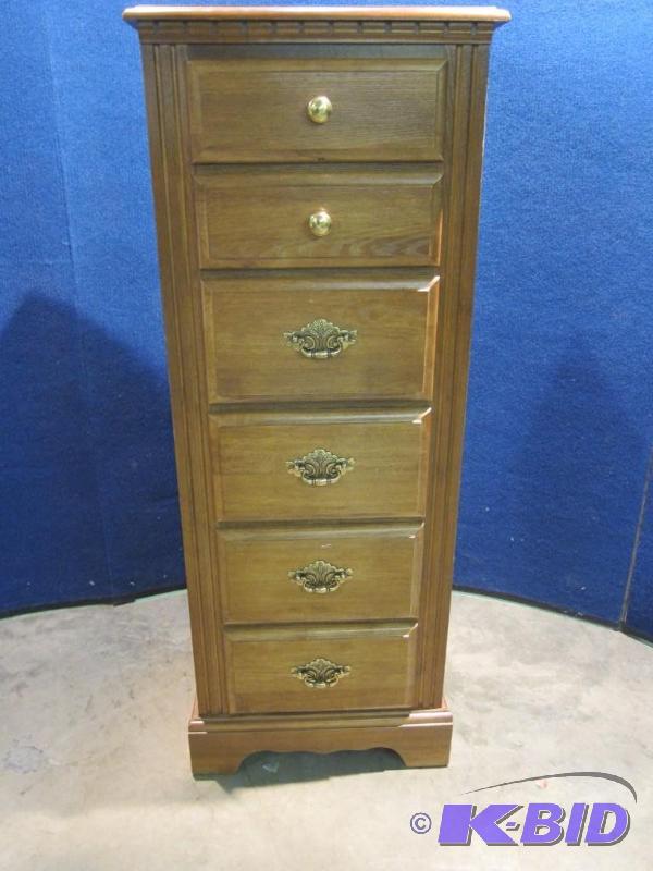 Broyhill Dresser